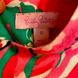 Lily Pulitzer size 12 girls dress only worn a few times, excellent condition!